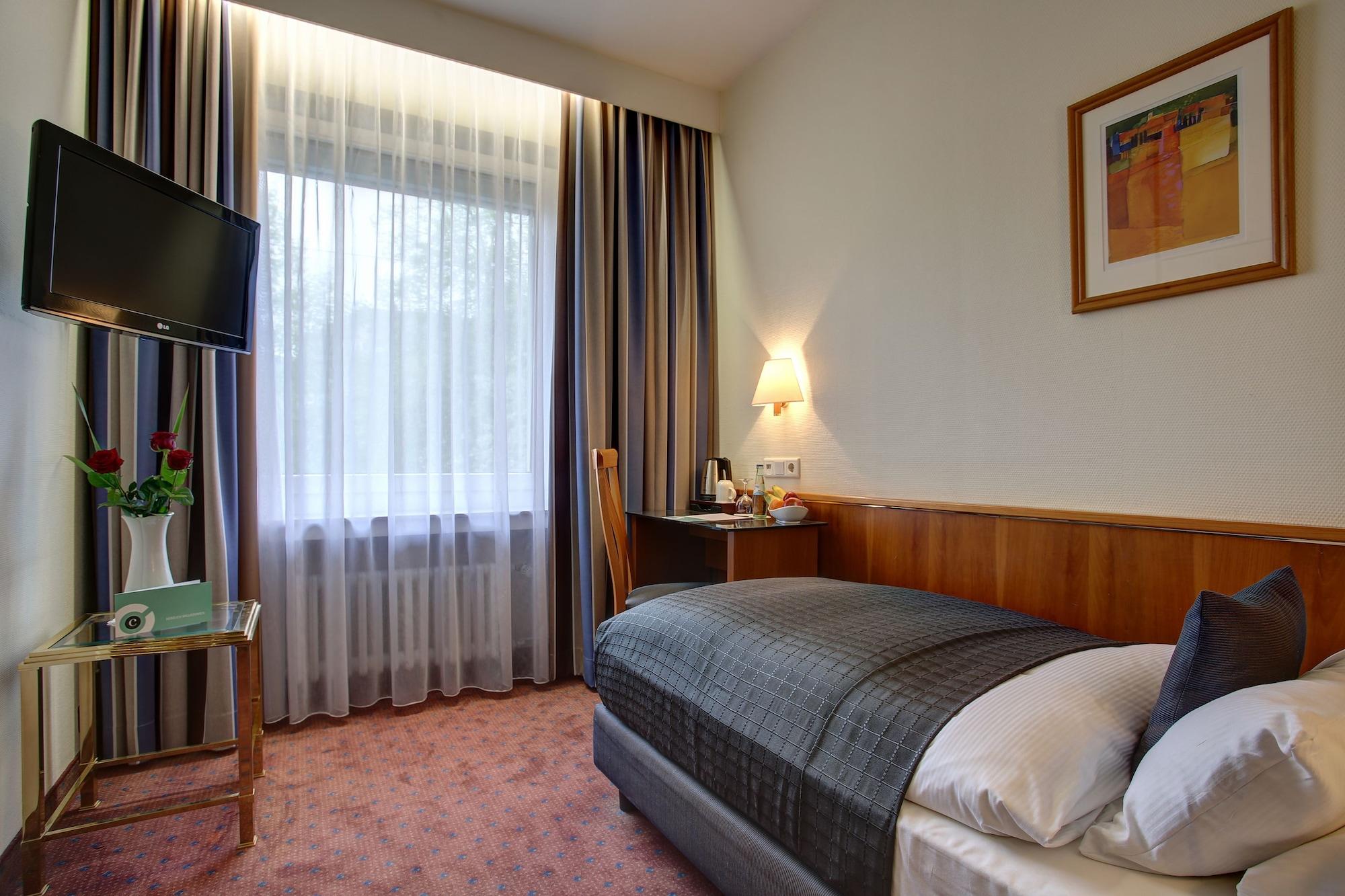 Trip Inn Hotel Esplanade Düsseldorf Exterior foto