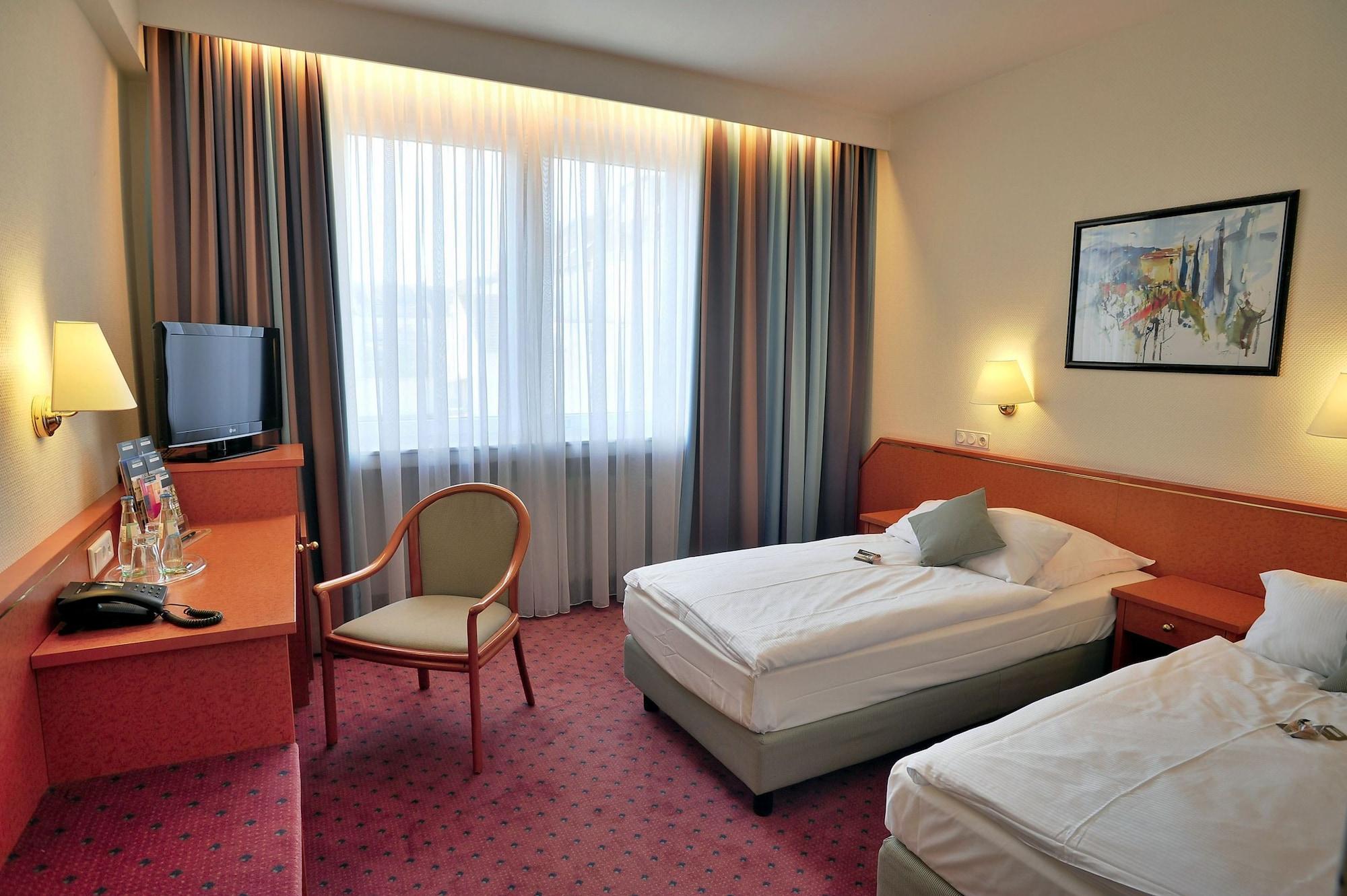 Trip Inn Hotel Esplanade Düsseldorf Exterior foto